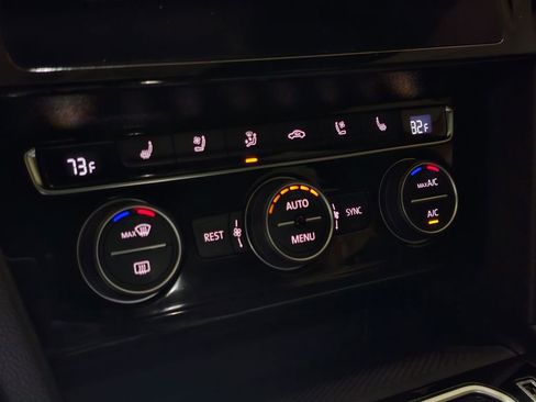 Used 2020 Volkswagen Arteon SEL Premium image 16