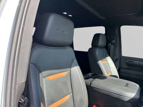 Used 2024 GMC Sierra 2500 AT4 w/ AT4 Premium Plus Package image 16