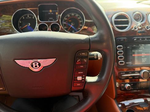 Used 2005 Bentley Continental GT image 26
