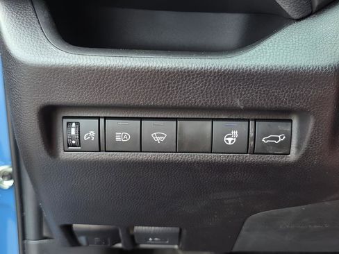 Used 2022 Toyota RAV4 TRD Off-Road AWD/4WD image 24