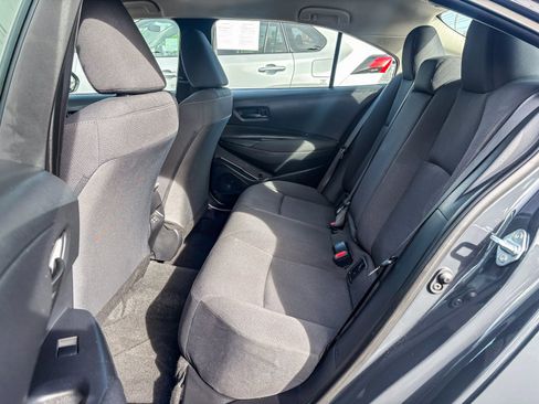 Certified 2025 Toyota Corolla LE image 21