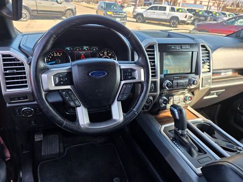 Used 2016 Ford F150 Platinum w/ Equipment Group 701A Luxury AWD/4WD image 21