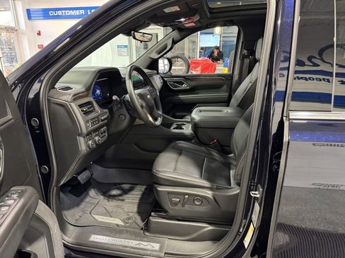 Used 2023 Chevrolet Tahoe High Country image 9