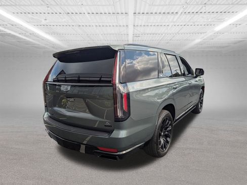 Used 2024 Cadillac Escalade Sport Platinum w/ LPO, ONYX Package image 3