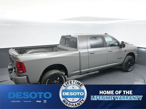 New 2026 RAM 3500 Laramie AWD/4WD image 44