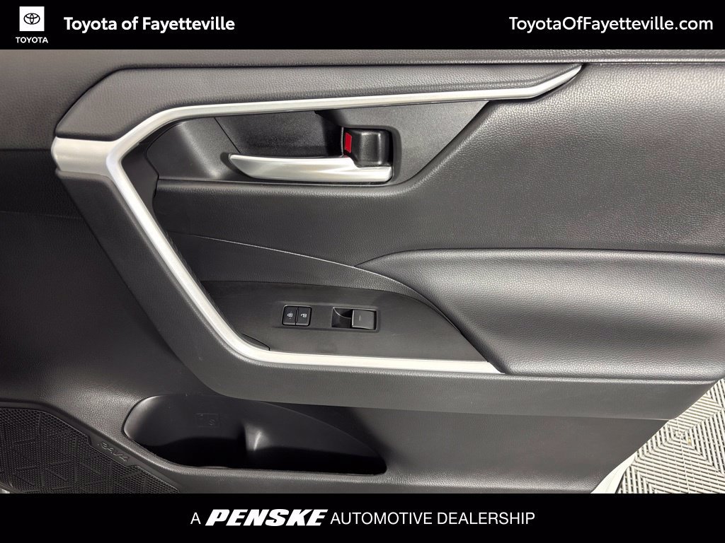 Used 2023 Toyota RAV4 XLE FWD image 14