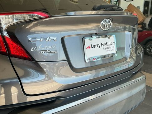 Certified 2020 Toyota C-HR LE FWD image 24