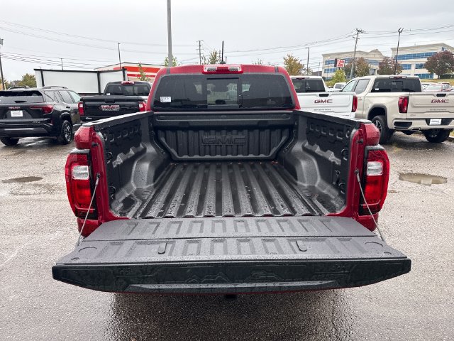 New 2026 GMC Canyon AT4 w/ AT4 Premium Package AWD/4WD image 9