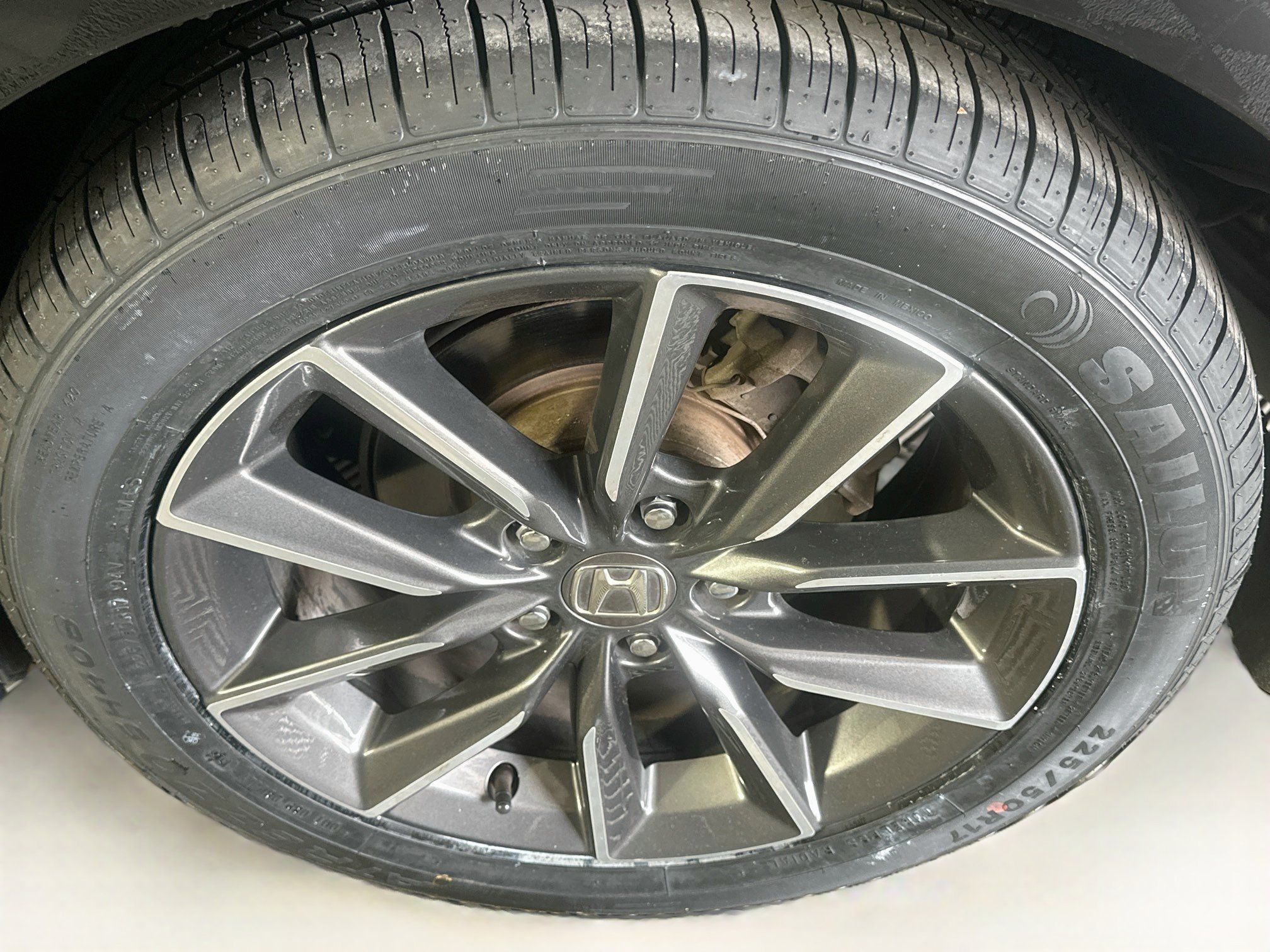 Used 2021 Honda Accord EX-L image 11