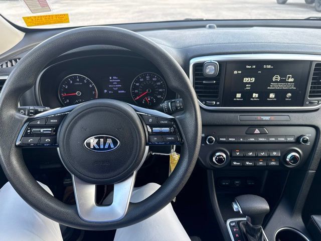Used 2021 Kia Sportage LX FWD image 9