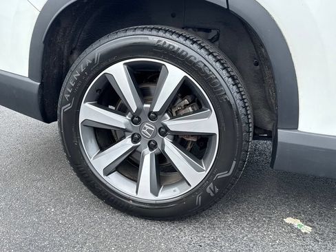 Certified 2024 Honda Pilot Elite image 9