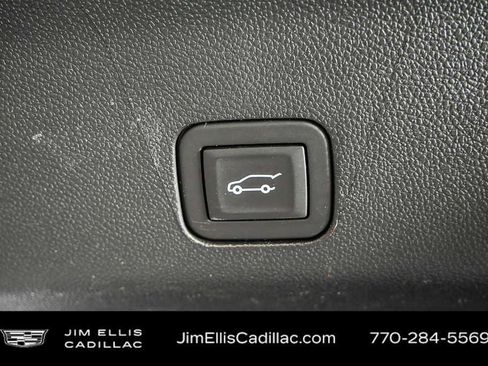 Used 2025 Chevrolet Tahoe LT AWD/4WD image 33