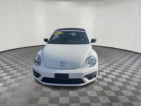 Used 2014 Volkswagen Beetle R-Line FWD image 2