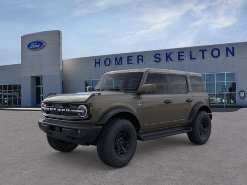 New 2026 Ford Bronco Outer Banks w/ Sasquatch Package AWD/4WD image 1