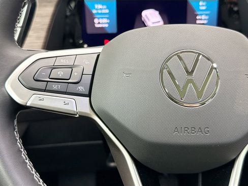 New 2026 Volkswagen Atlas SEL AWD/4WD image 11