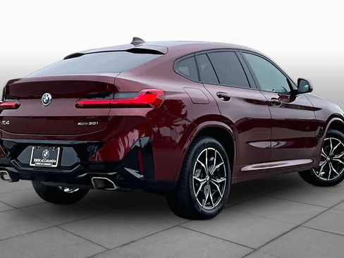 Certified 2025 BMW X4 xDrive30i AWD/4WD image 12