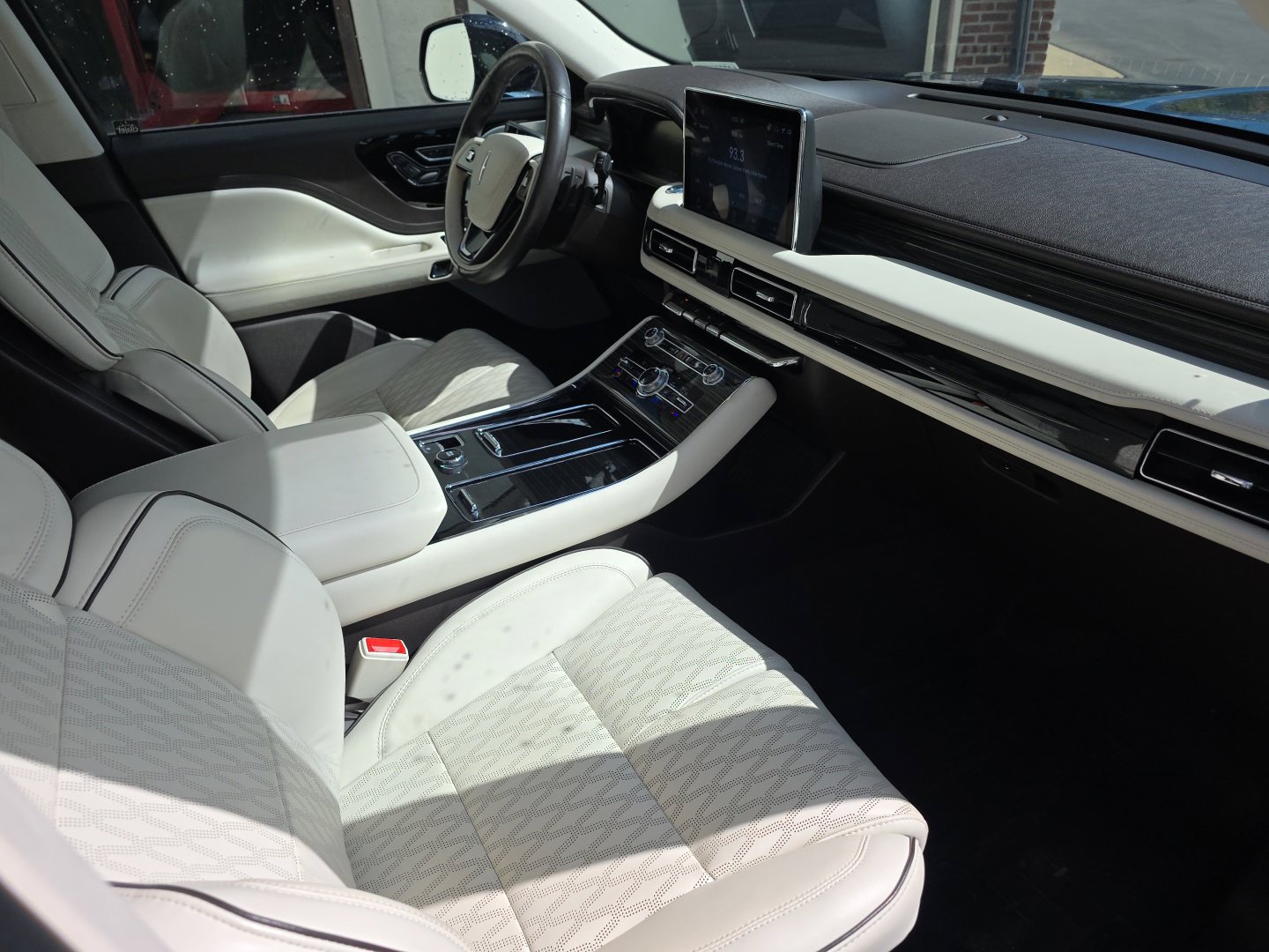 Used 2023 Lincoln Aviator Black Label Grand Touring AWD/4WD image 38