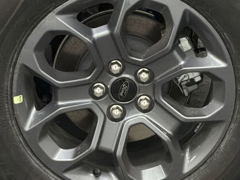 New 2025 Ford Maverick XLT w/ XLT Luxury Package image 5