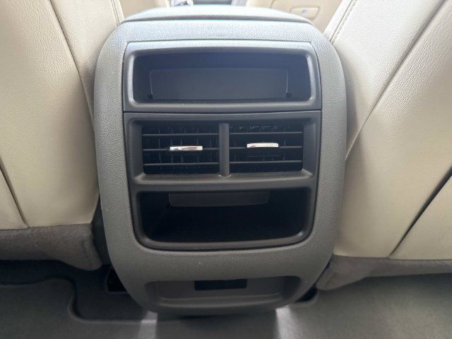 Used 2023 Cadillac XT5 Premium Luxury AWD/4WD image 33