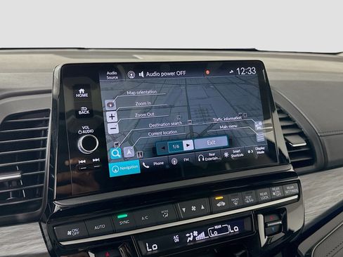 Used 2025 Honda Odyssey Elite image 9