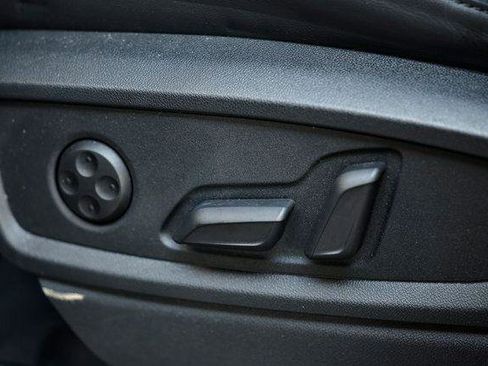 Certified 2024 Audi SQ5 Premium AWD/4WD image 20