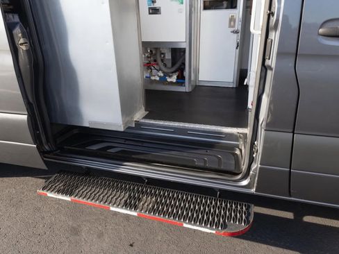 Used 2021 Mercedes-Benz Sprinter 4500 w/ Parking Package image 36