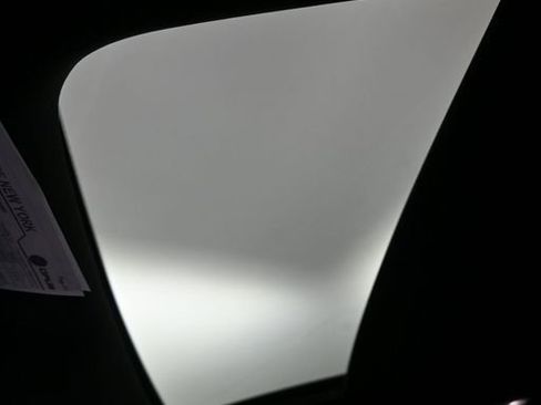 Used 2023 Acura MDX A-Spec image 18