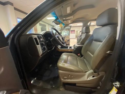 Used 2018 Chevrolet Silverado 1500 LTZ w/ LTZ Plus Package image 21