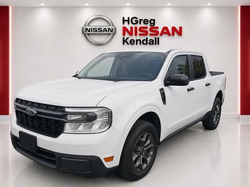 Used 2022 Ford Maverick XLT FWD image 3