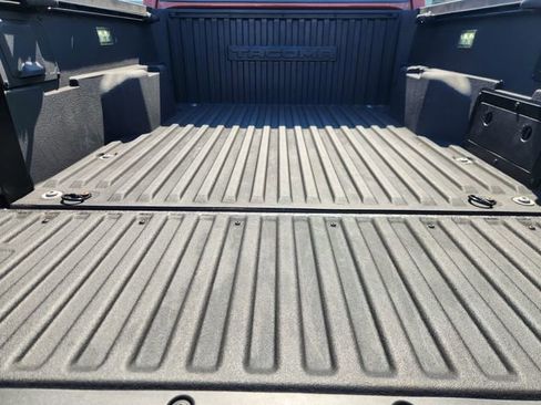 Certified 2025 Toyota Tacoma TRD Sport image 34