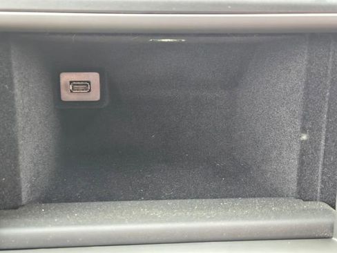 Used 2015 Chevrolet Corvette Stingray Convertible w/ 2LT Preferred Equipment Group RWD image 22