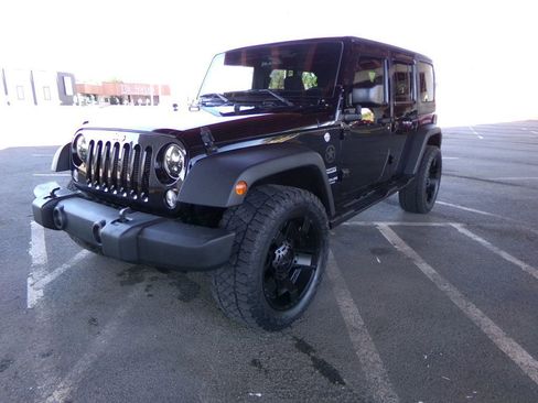 Used 2016 Jeep Wrangler Unlimited Sport w/ Quick Order Package 24S AWD/4WD image 2
