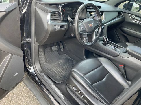 Used 2022 Cadillac XT5 Premium Luxury AWD/4WD image 17
