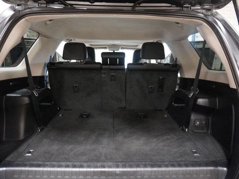 Used 2019 Toyota 4Runner SR5 Premium AWD/4WD image 18