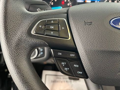 Used 2017 Ford Escape SE AWD/4WD image 39