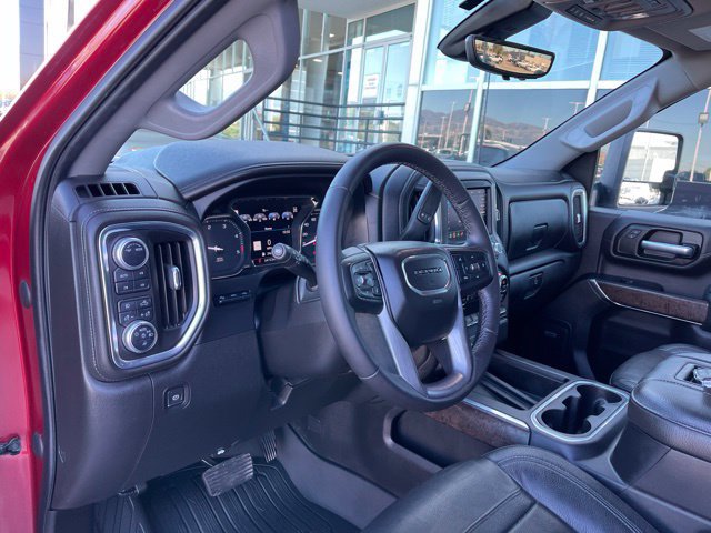 Used 2020 GMC Sierra 3500 Denali w/ Denali Ultimate Package AWD/4WD image 7