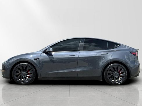 Used 2022 Tesla Model Y Performance AWD/4WD image 7