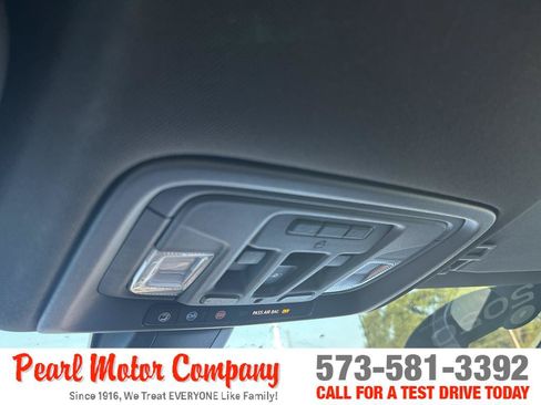 Certified 2020 GMC Sierra 1500 Denali w/ Denali Ultimate Package AWD/4WD image 16