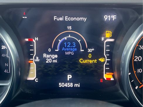 Used 2023 Jeep Gladiator Sport AWD/4WD image 46