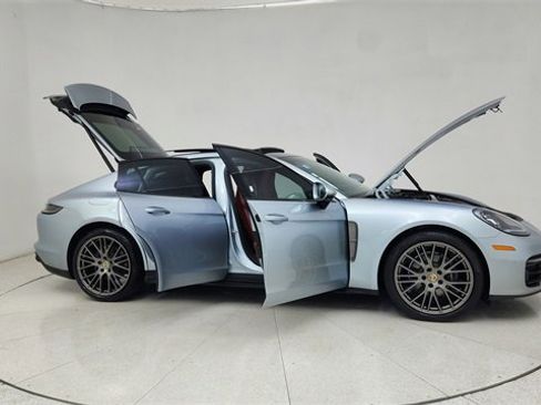 Used 2023 Porsche Panamera Platinum Edition image 71