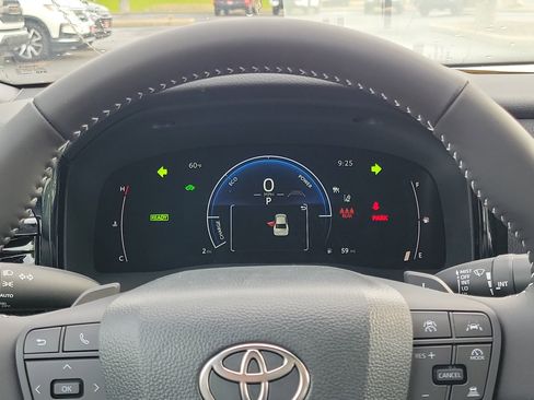 New 2026 Toyota Camry SE FWD image 9