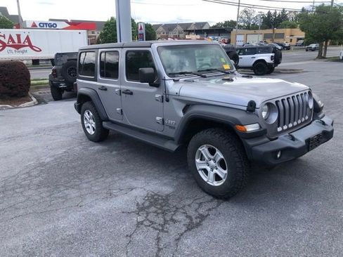 Used 2021 Jeep Wrangler Unlimited Sport AWD/4WD image 2