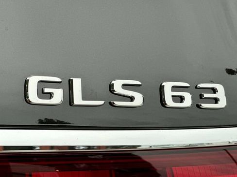 New 2026 Mercedes-Benz GLS 63 AMG 4MATIC image 28