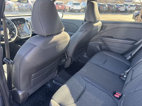 Used 2025 Subaru Forester Premium image 16