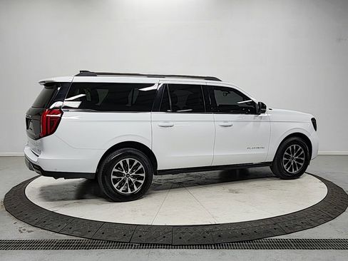Used 2025 Ford Expedition Max Platinum image 7