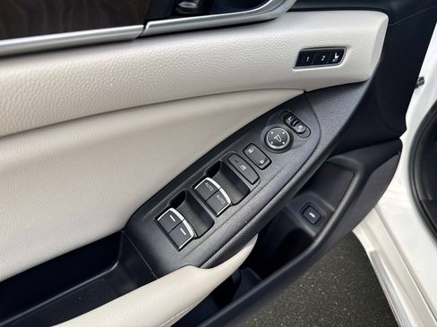 Used 2021 Honda Accord EX-L image 16