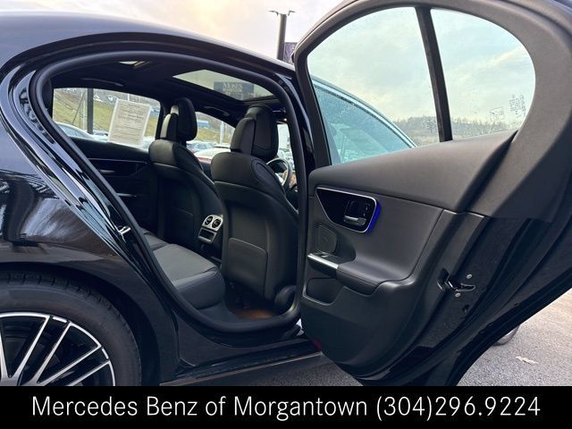 Used 2024 Mercedes-Benz C 300 4MATIC Sedan image 22