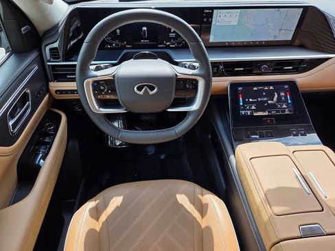 Used 2025 INFINITI QX80 Luxe w/ Cargo Package RWD image 16