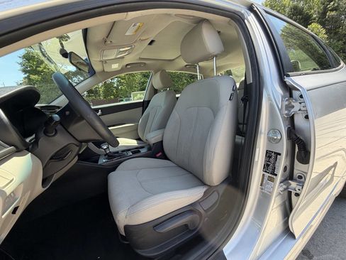 Used 2016 Kia Optima LX FWD image 5
