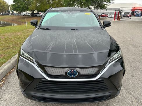 Used 2021 Toyota Venza LE image 8